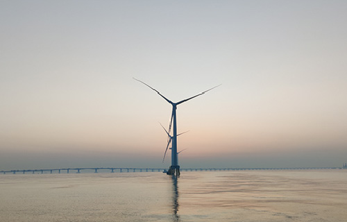 浙江嵊泗海上風(fēng)電項(xiàng)目首批機(jī)組并網(wǎng)運(yùn)行