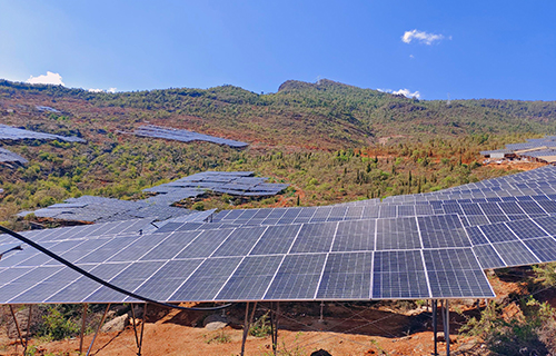 云南麗江市永勝縣仁和鎮紅土地160MW光伏電站項目