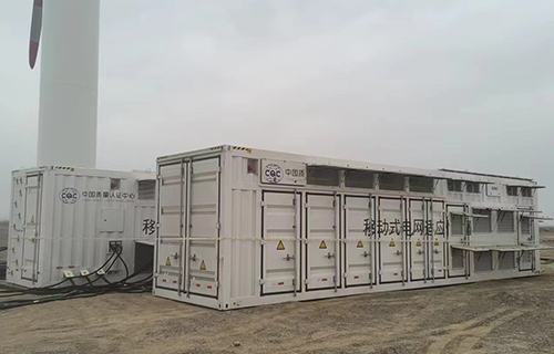 新疆哈密煙墩西第二天潤風電場