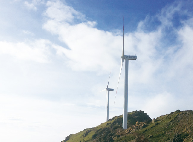 06. 云南能投海裝會澤大海梁子超高原風場.jpg