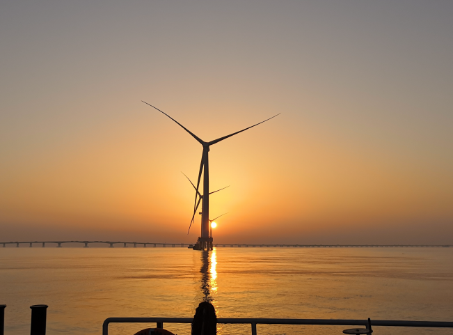 06. 禾望助力舟山嵊泗海上風(fēng)電場項目全容量成功并網(wǎng).png