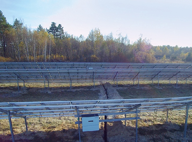 1676453943727651nI5H.jpg 烏克蘭14MW光伏項(xiàng)目.jpg