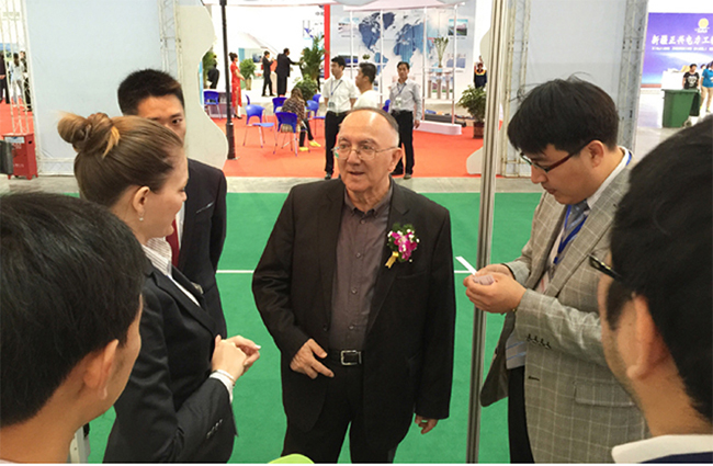 1676891687174708nuyb.jpg 禾望電氣亮相第四屆亞歐新能源光電展-1.jpg